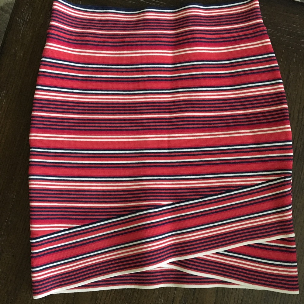 BCBG MAXAZRIA bodycon skirt